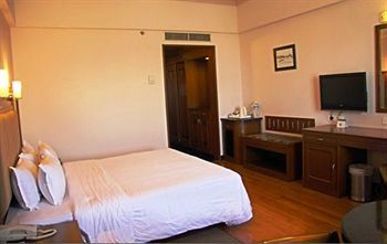Greenpark Hotel